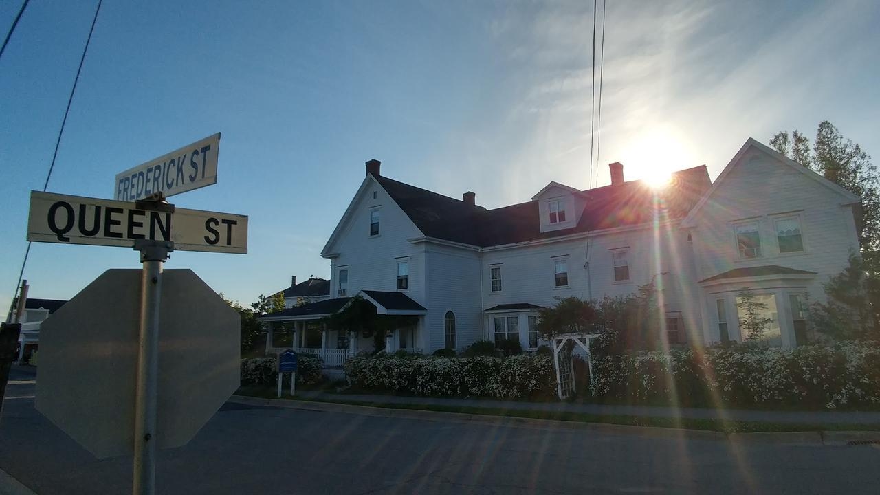 Inn On Frederick St. Andrews By The Sea Екстер'єр фото